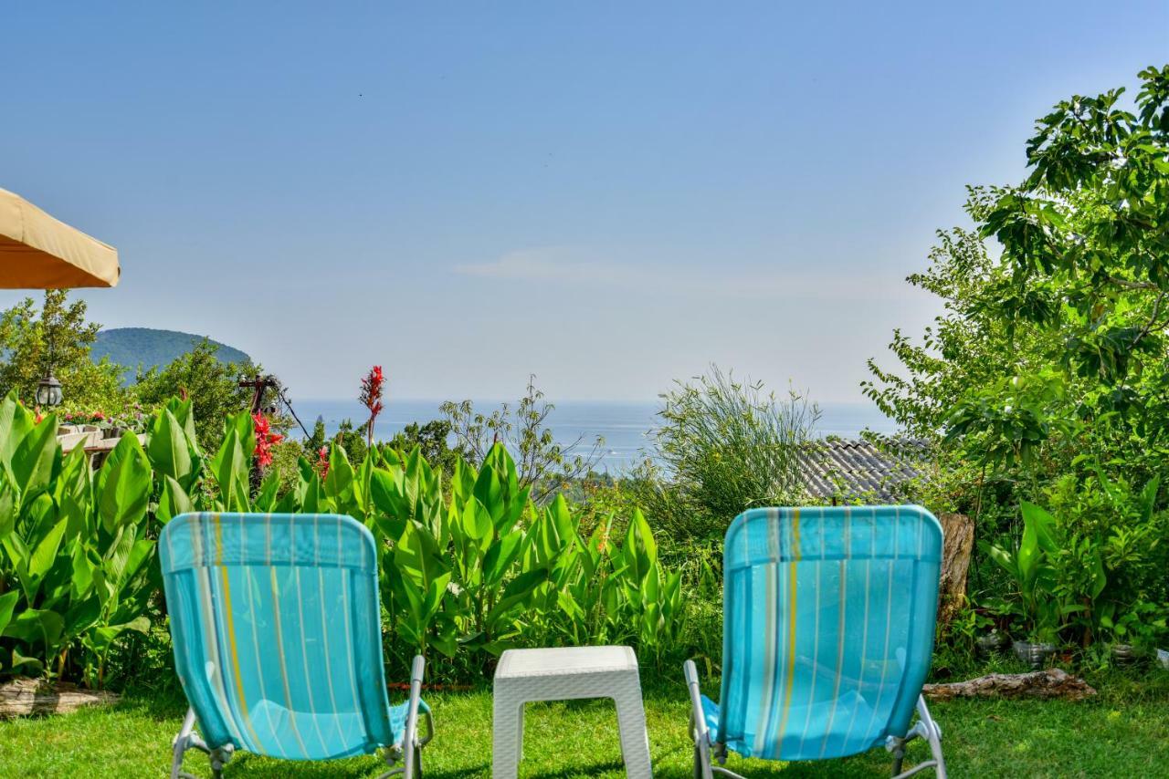 Pataki Guesthouse Petrovac Exterior foto