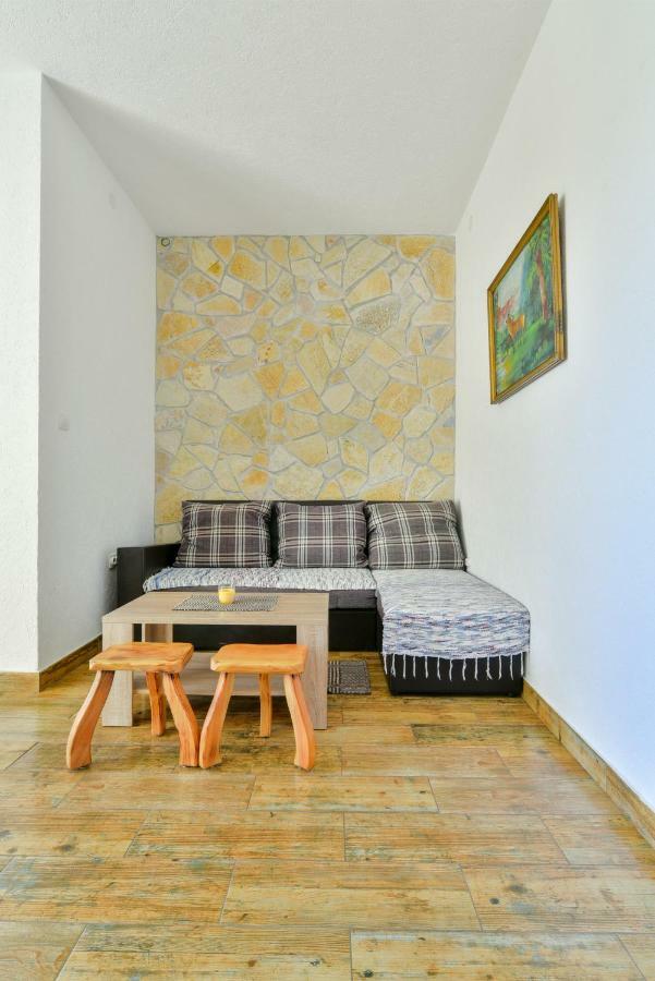 Pataki Guesthouse Petrovac Exterior foto
